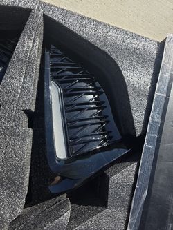 2023 lexus is 350 fog lights