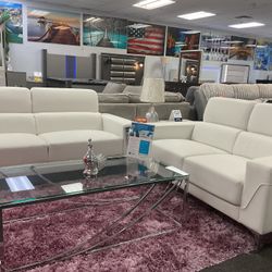 HUGE FURNITURE LIQUIDATION SALE(beautiful SOFA&LOVESEAT sets) up to 30%-70% OFF RETAIL.