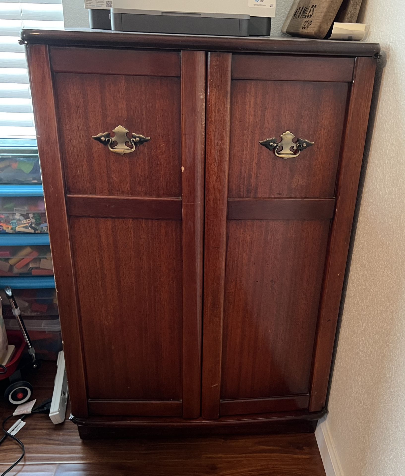 Vintage Wooden Cabinet