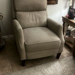 Recliner