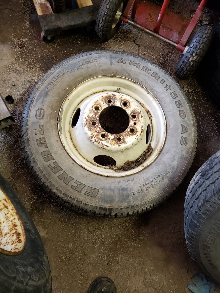 Dually rims and tires 16.5"