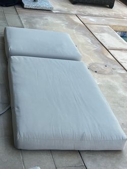 4 outdoor chaise lounge cushions