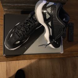 Jordan 11 Low IE
