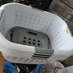 Large Laundry Baskets With Dividers