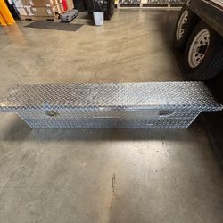 Aluminum Truck Bed Toolbox