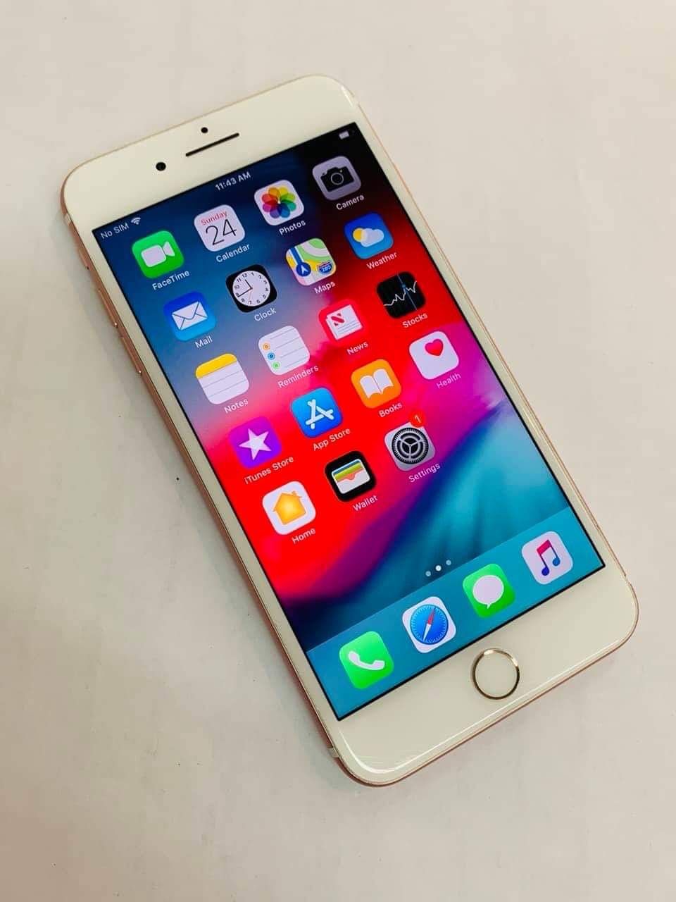 iPhone 7 Plus (32 GB) Excellent Condition With Warranty