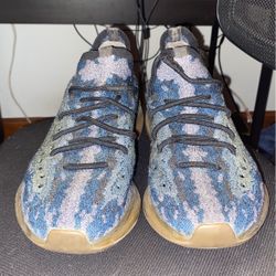 Yeezy Boost 
