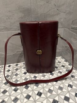 LEGACY HARMONY Wine Case made of  Premium Leatherette with Strap & Barware included.