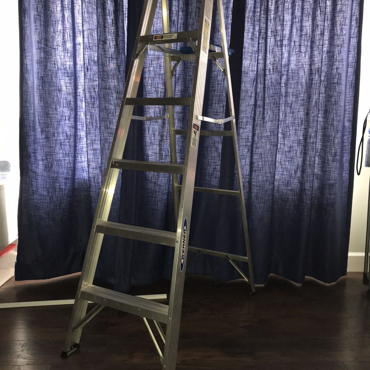 6 Foot Aluminum a frame Ladder