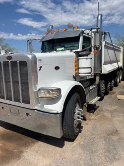 Dump truck