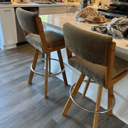 Bar Stools 