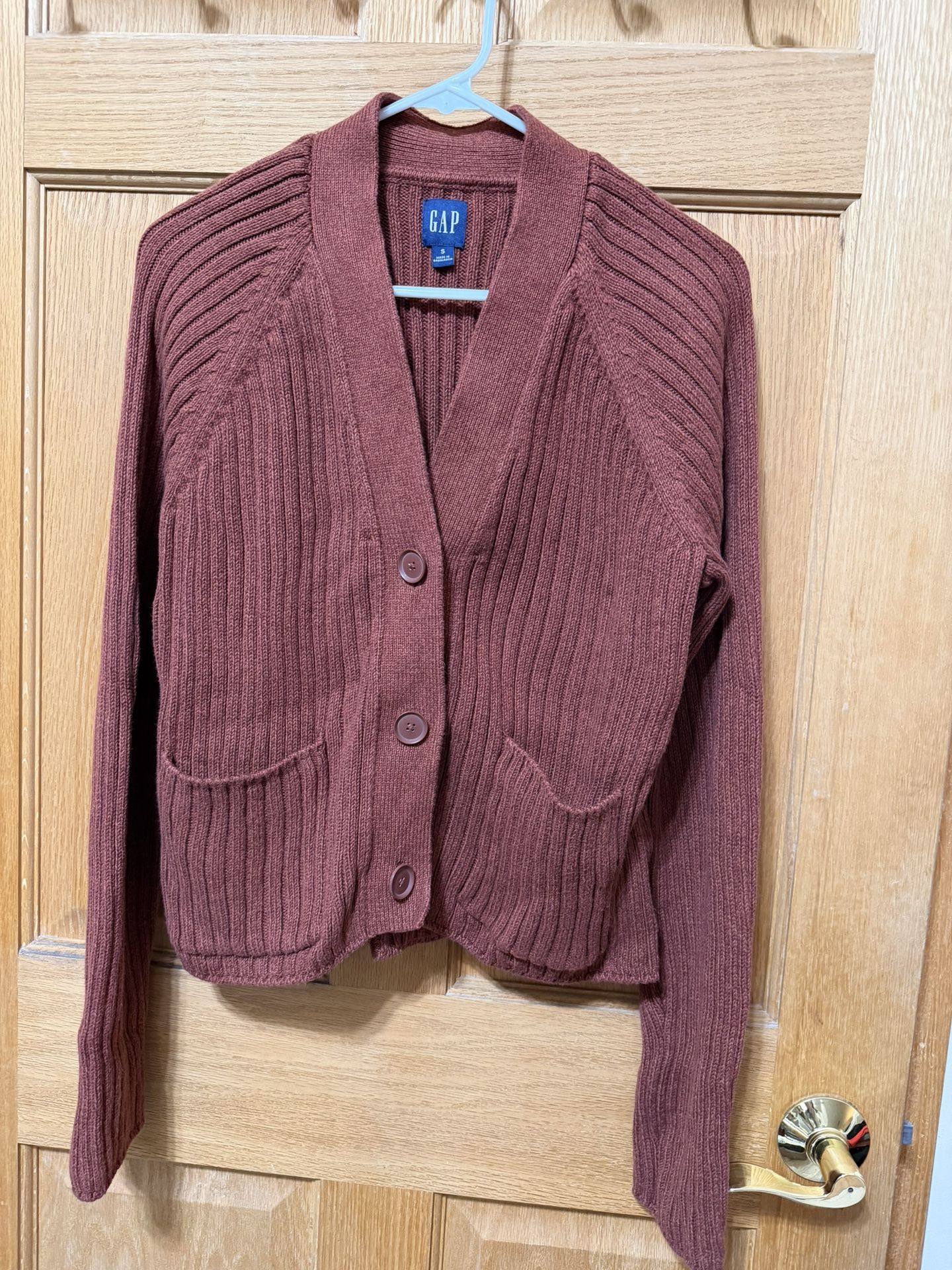 GAP Rust Ribbed Cardigan - Women’s Size Small