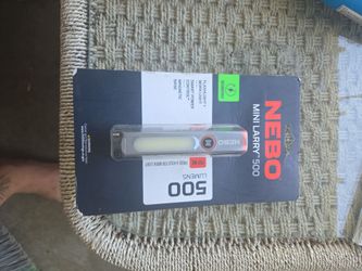 Brand new nebo mini larry 500 lumes flash light