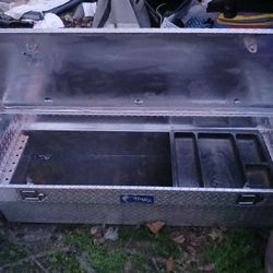 UWS Truck Toolbox