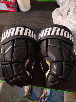 WARRIOR PRO II HOCKEY GLOVES