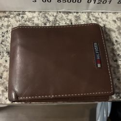 Tommy Hilfiger Wallet 