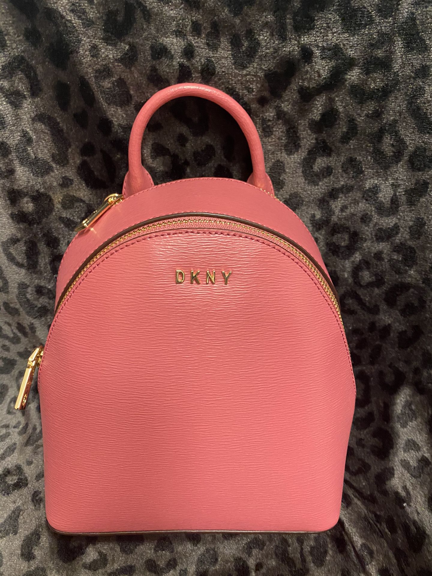 Backpack By Dkny Size: Small