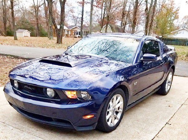 Photo 09 Ford Mustang GT Blue V8