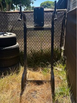 Used dip station