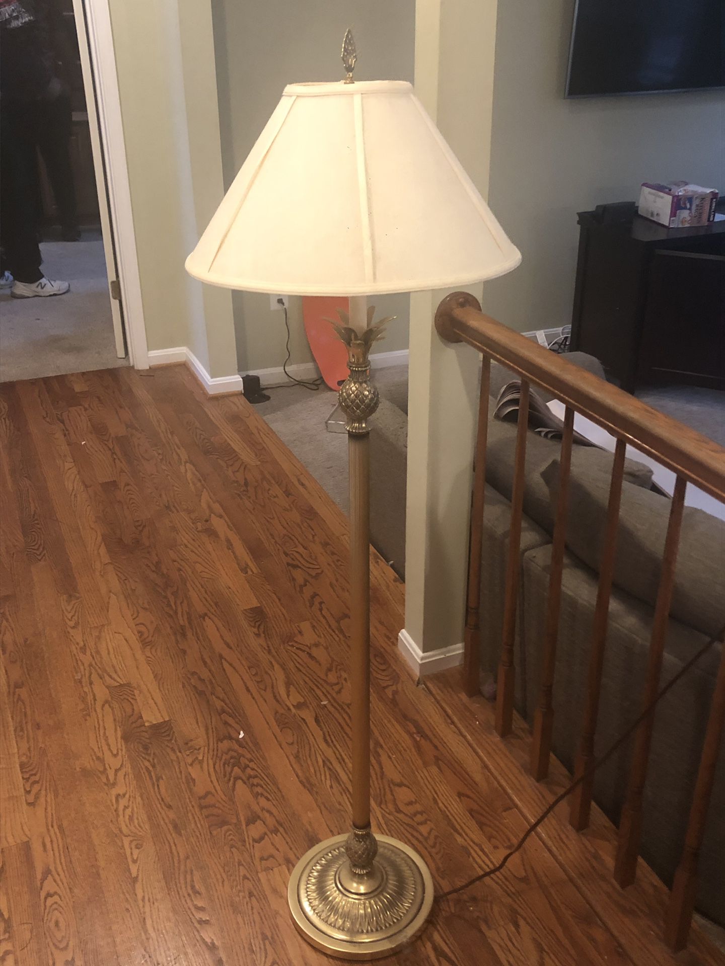 Floor Lamp with Pineapple