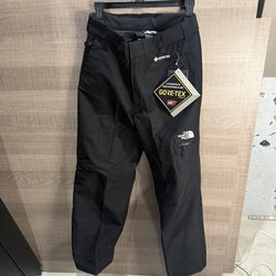 The North Face Boys Fresh Tracks GORE-TEX Snow Pants L 14/16 Black NWT