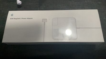 Apple Power Adapter