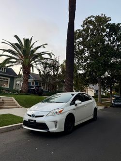 Toyota Prius · Sedan 4D SUPER GAS SAVER