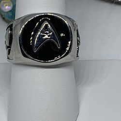 Star Trek Ring “Beam Me Up” Sz9.5 $20