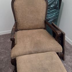 2-Queen Anne Chairs W Foot Stools (Sold As A Pair)