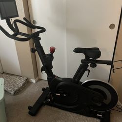 Echelon Exercise Bike w/ Screen 
