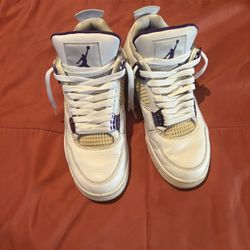 Jordan 4 Purple Metallic Size 8