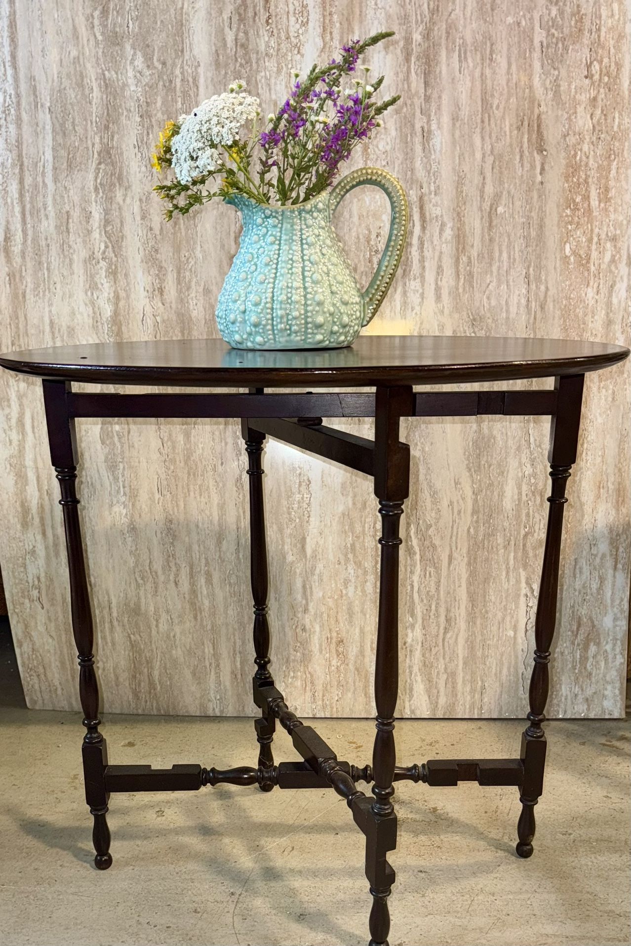 Victorian/Edwardian gate leg oval table