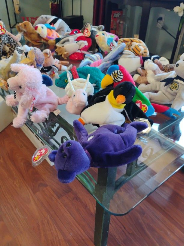 Beanie Baby New W/Tags **** Plush Toys