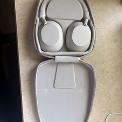 Sony WH-1000XM5 Wireless Noise-Canceling Headphones