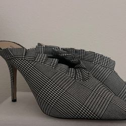 Gianni Bini Heels Size 10