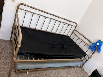 Gold Metal Daybed with Trundle