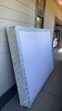 Free Queen box spring and rails