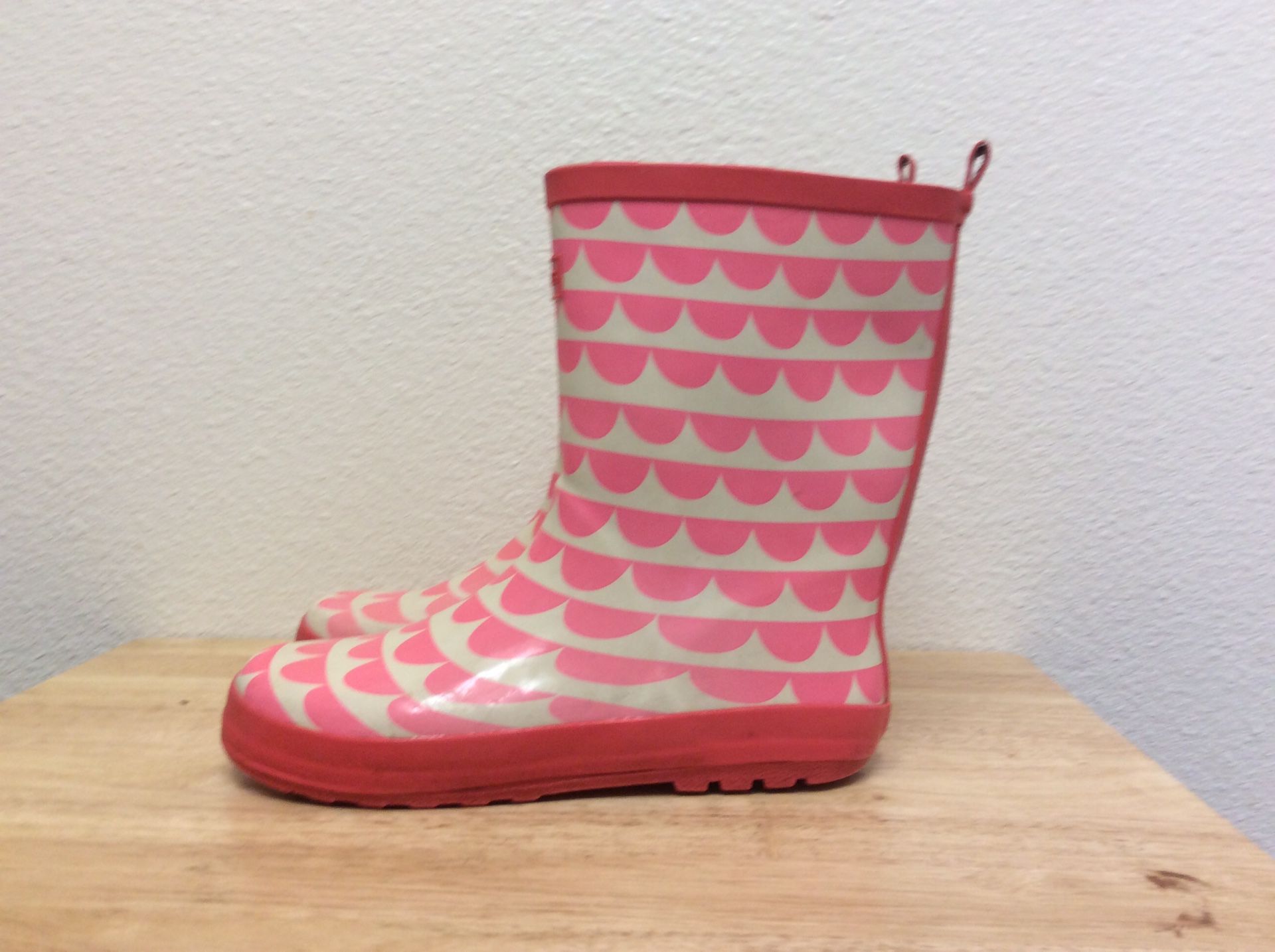 Girl’s Pink Rain Boots Size 3