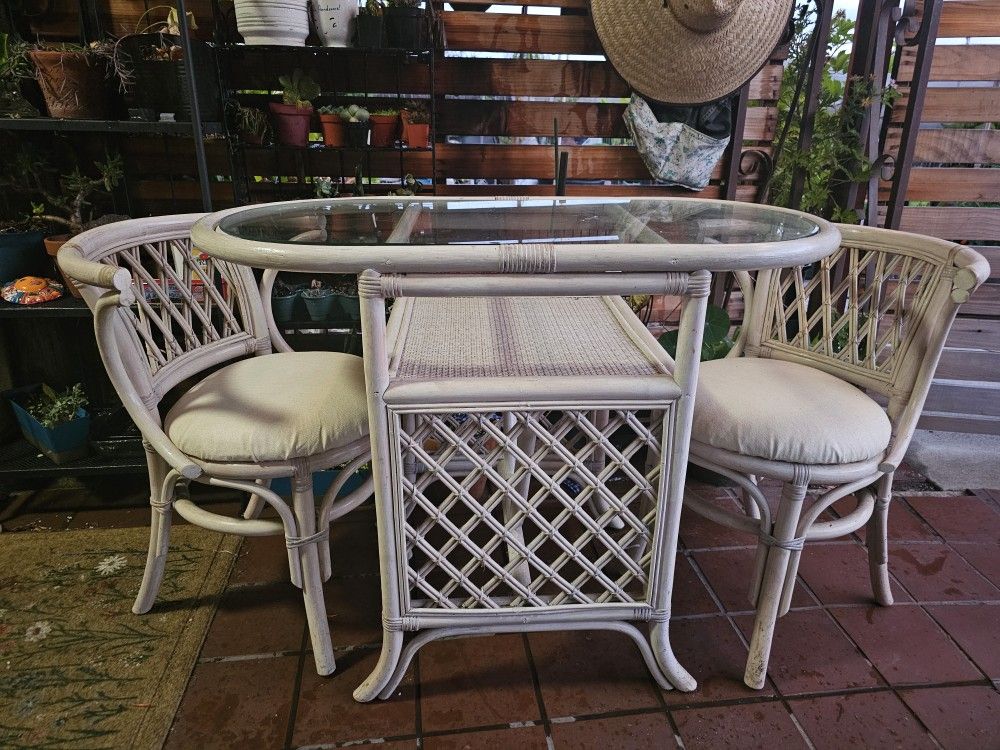 Tropical Decor. Handmade Wicker Rattan Table & 2 Chairs