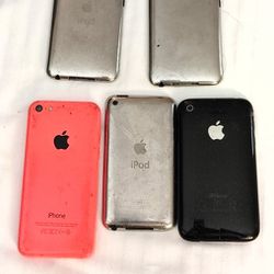 Lot Of 1st Generation Ipods + Iphones