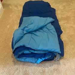 Full/Queen Reversible Comforter