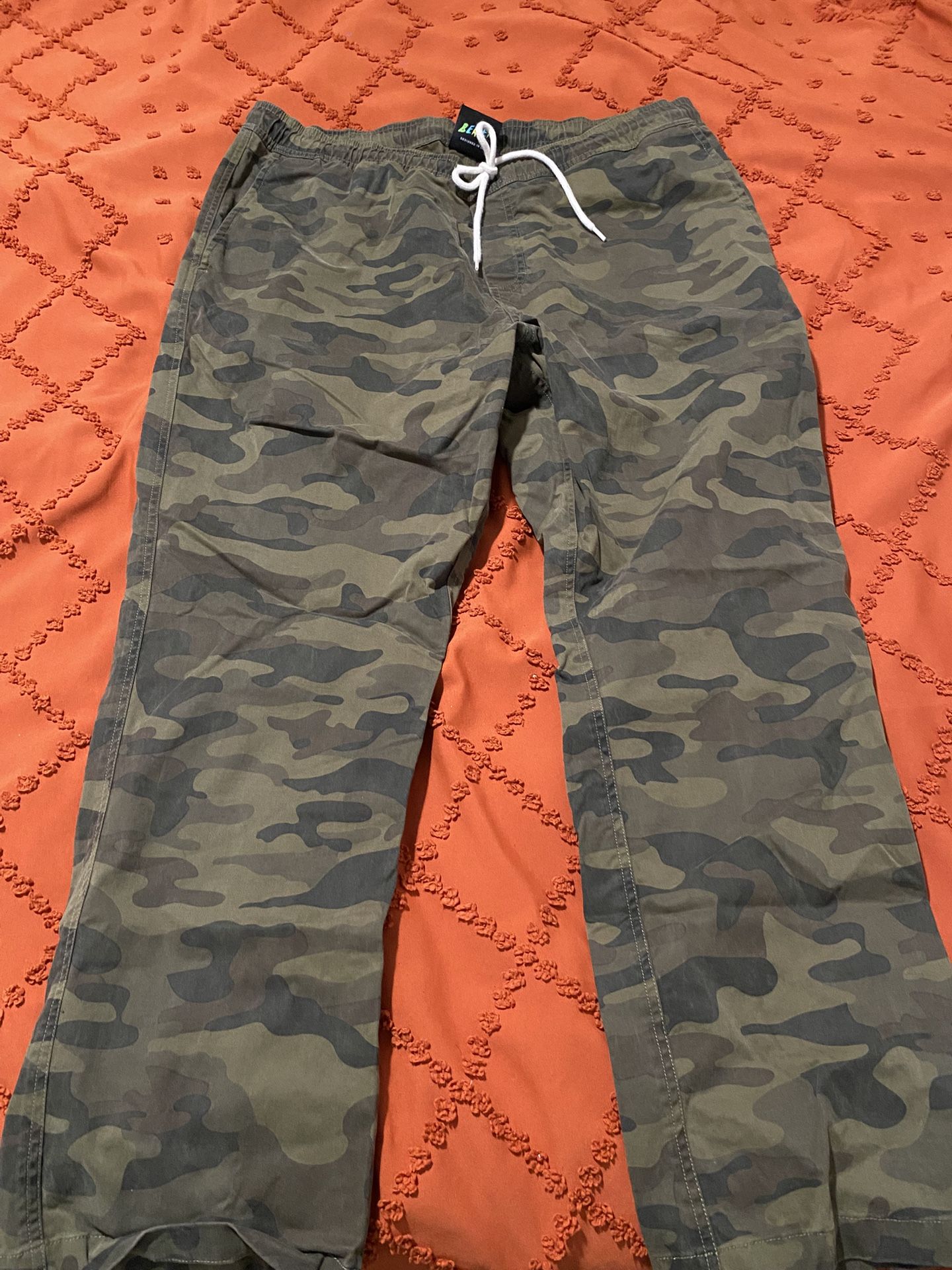 CATCH SURF “BEATER” PANTS CAMO