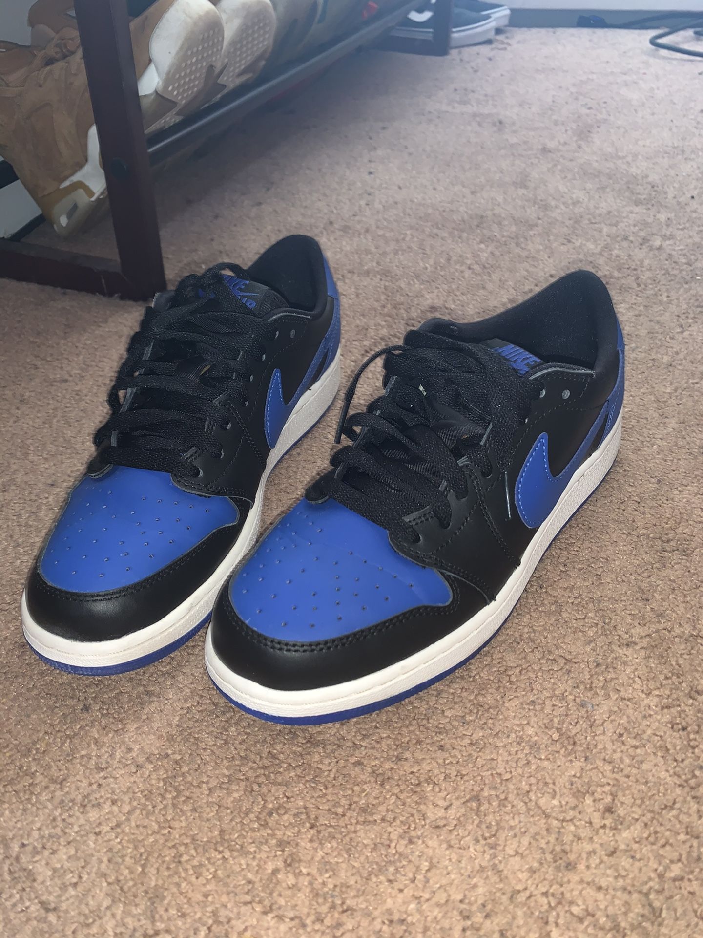 Air Jordan “royal” low size