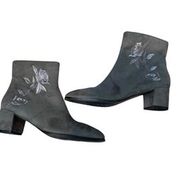 Ellen Tracy Women’s Ankle Boots – Size 10M Gray Floral Embroidered Block Heel Booties