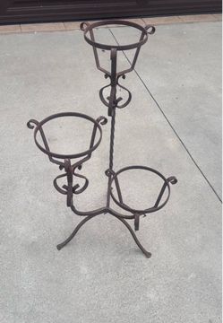 Vintage Wrought Iron Plant 🪴 Holder