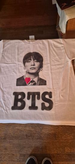 BTS  $25 TSHIRTS  $25