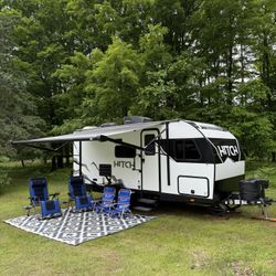 2022 18BHS Hitch RV Trailer Off Road Ready - 5000LBS