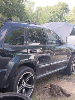 2010 jeep Laredo parts