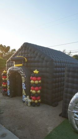Club and Photo Booth