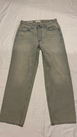 Universal Thread jeans